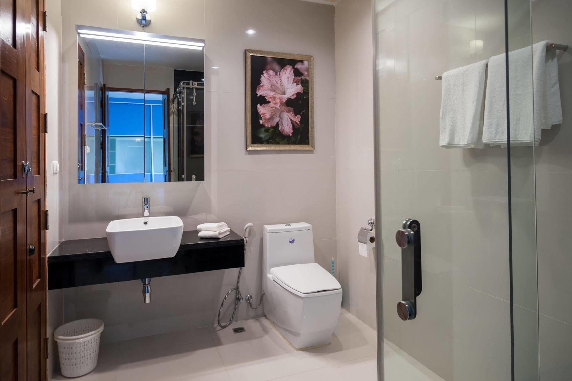Musselana Condominium Pantai Jomtien Luaran gambar